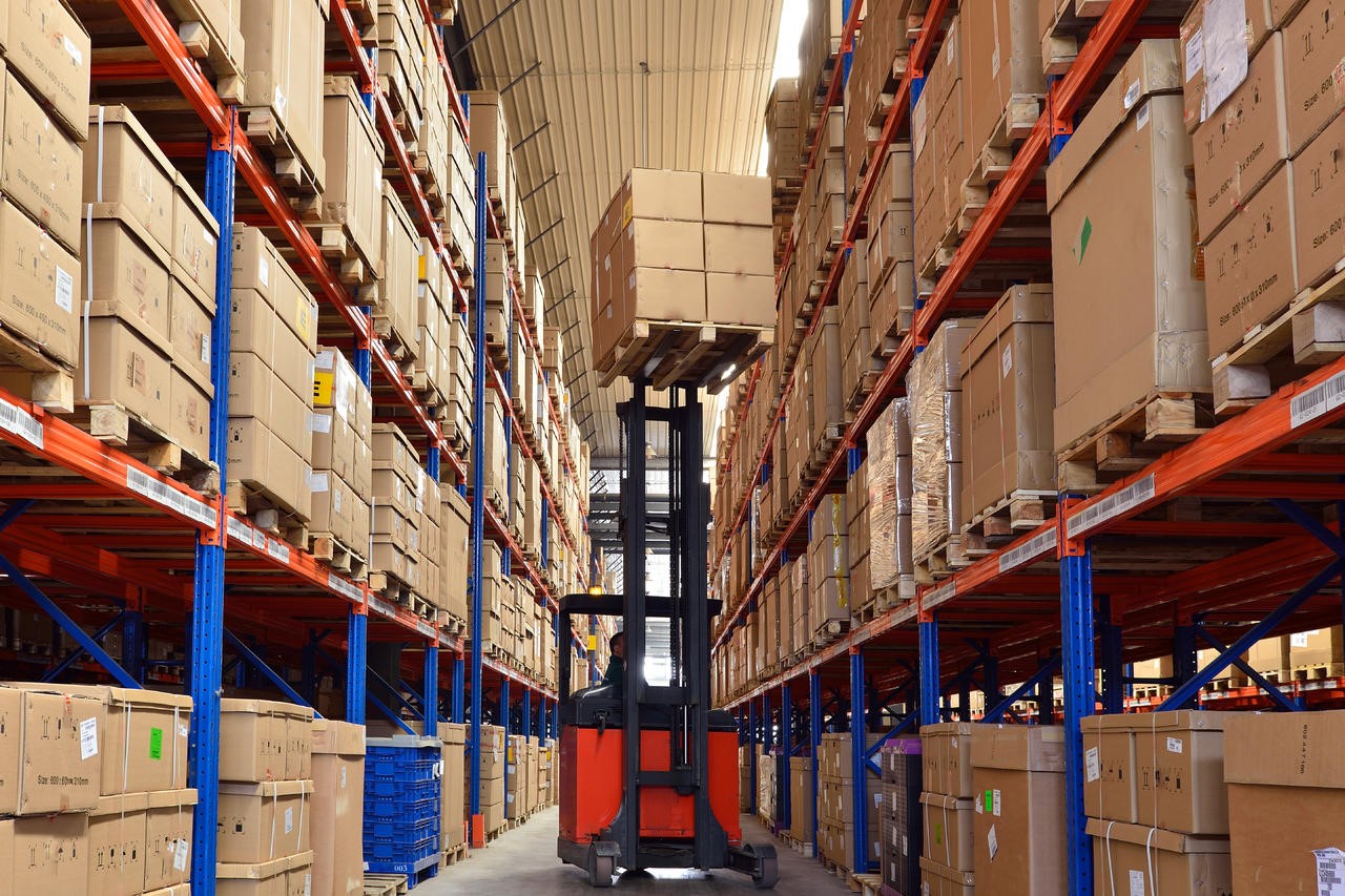 The-Importance-of-Floor-Construction-in-Express-Logistics-Warehouse